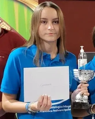 Lucía Meco Solís (campeona juvenil)